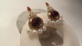 /album/gallerie-photos-or/boucles-d-oreilles-or-jaune-grenats-microperles-et-email-jpg/